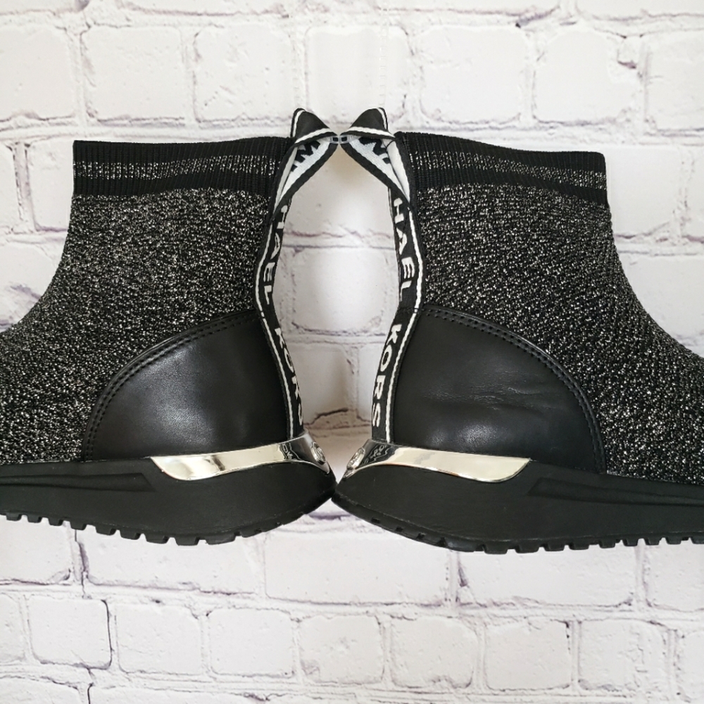 MICHAEL KORS Bodie Black and Silver Metallic Knit Sneaker Bootie--NEW--7 - Picture 10 of 16